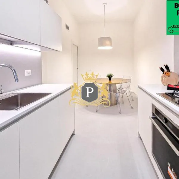 Charme on the Bridge - City Center, hotel in Verona