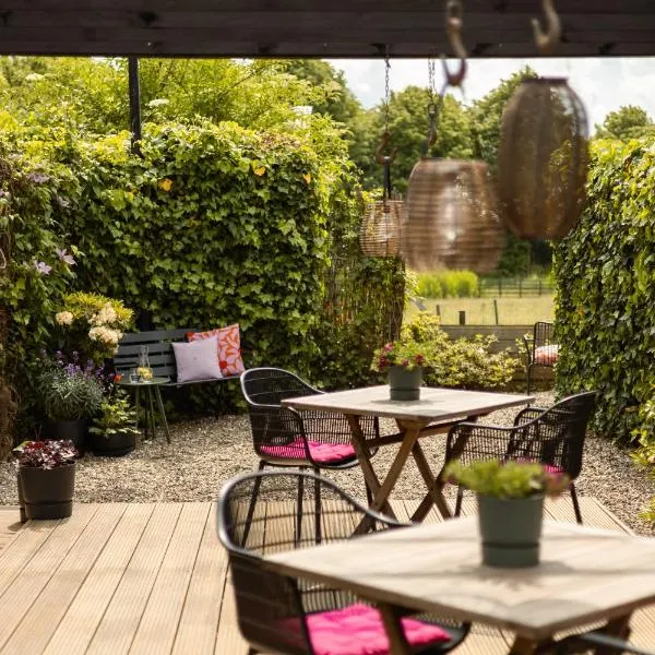 B&B Thús yn Hantum, hotel v destinaci Hantum