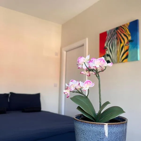En-suite Triple Room near Croke Park - 1, hotel v destinaci Dublin