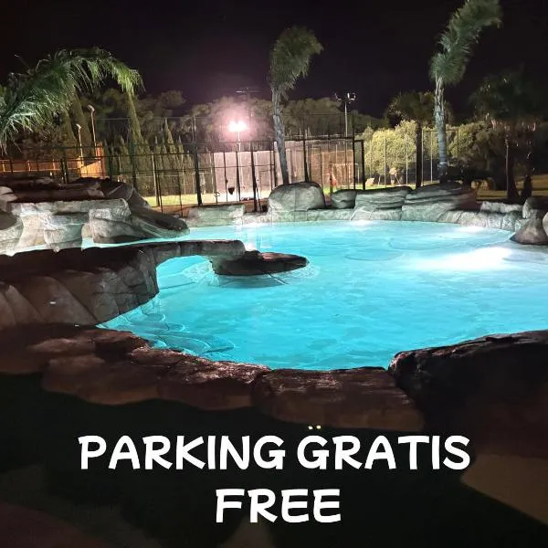Cambrils Paradise -SPECIAL OFFER-, hotel v destinácii Cambrils