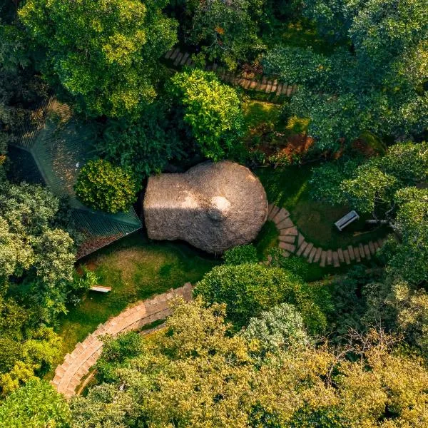 Chembarathi Wayanad Boutique Resort, hotel in Vaduvanchal