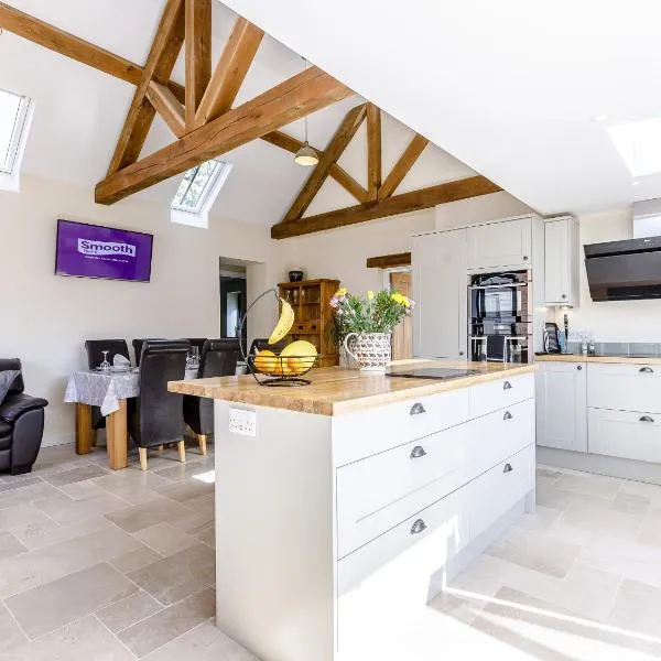 The Old Dairy, khách sạn ở Shipton under Wychwood