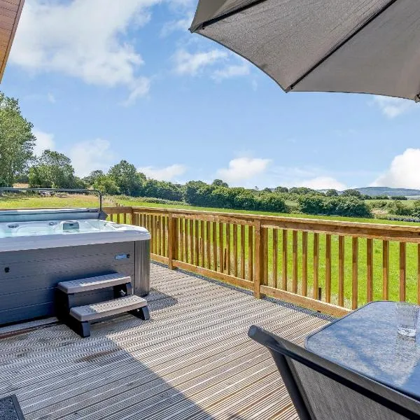Nanny Goat Lodge, hotel v destinaci Crossway Green