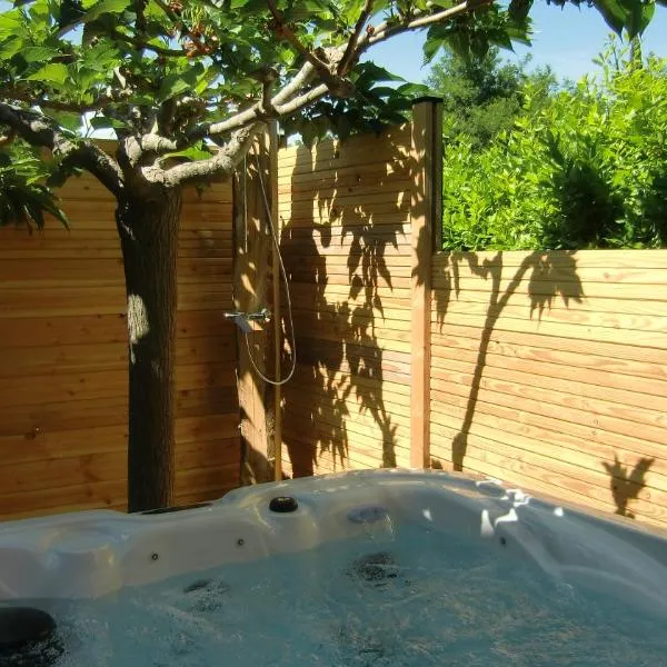 Casa Louise Suites and Spas privatifs, hotel in Sainte-Maxime