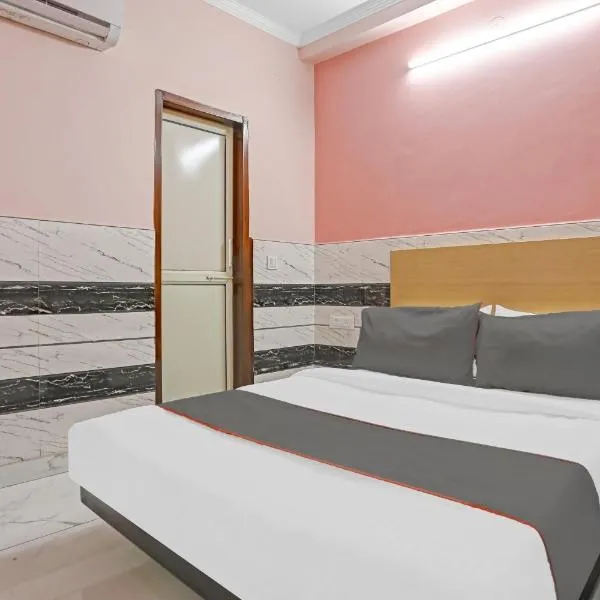 Hotel O Sunrise, ξενοδοχείο στο Νέο Δελχί