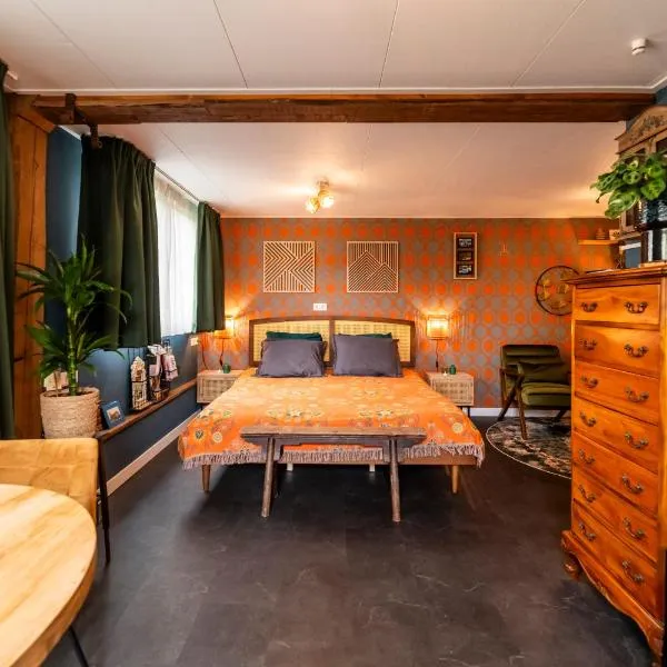 B&B de Gouwe Tijd, suite "Gouden Ginkgo", hotel in Noordgouwe