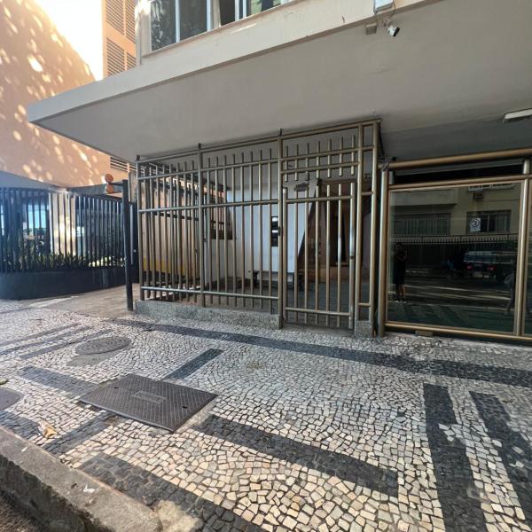 Aconchegante Beira-Mar Copacabana Passos da Praia - Foto 2