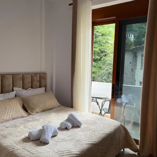 Castle View Apartment – hotel w Gjirokastrze