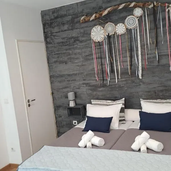 Casa 4P - House4People - Alojamento Local, hotel en Penacova