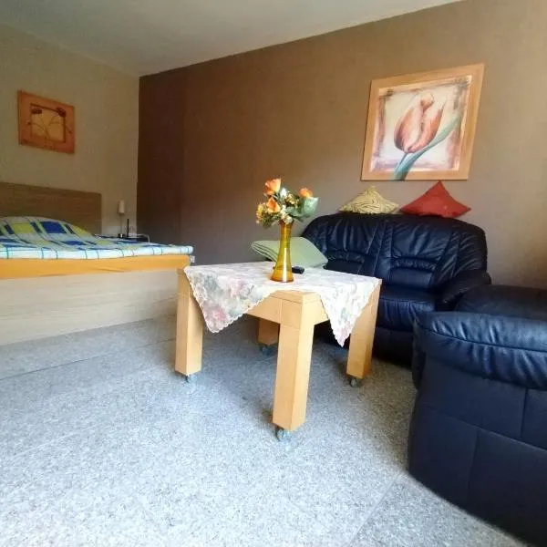 Monteurwohnung Rhede im 1OG, hotel in Rhede