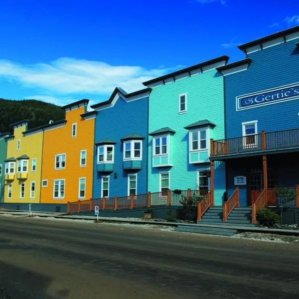 Holland America Dawson City Inn, hotel en Dawson City