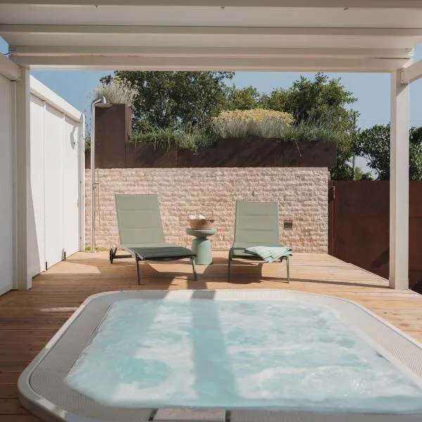Al Borgo 01 Luxury Suites in Sardinia, hotel in Abbasanta