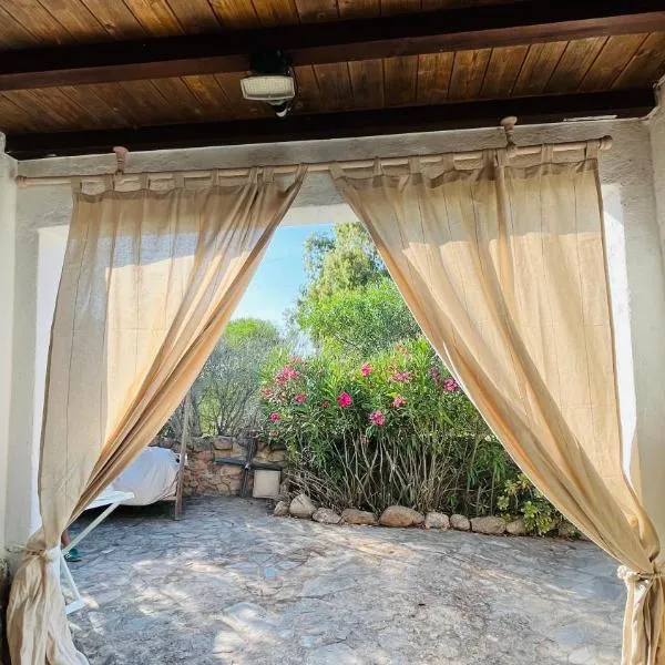 Tenuta Eike, ξενοδοχείο σε Porto San Paolo