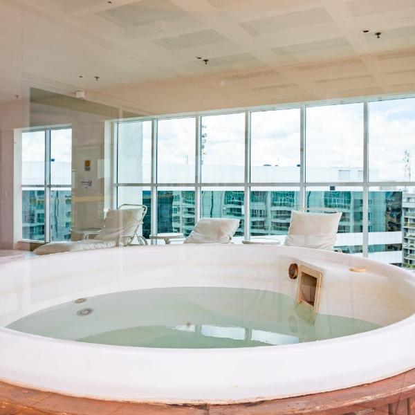 Flat Confortável, grande e completo para Família ou a Trabalho, ao lado dos Ministérios e ESPLANADA, lazer completo e academia, em Saint Moritz Brasília Hotel - Foto 3