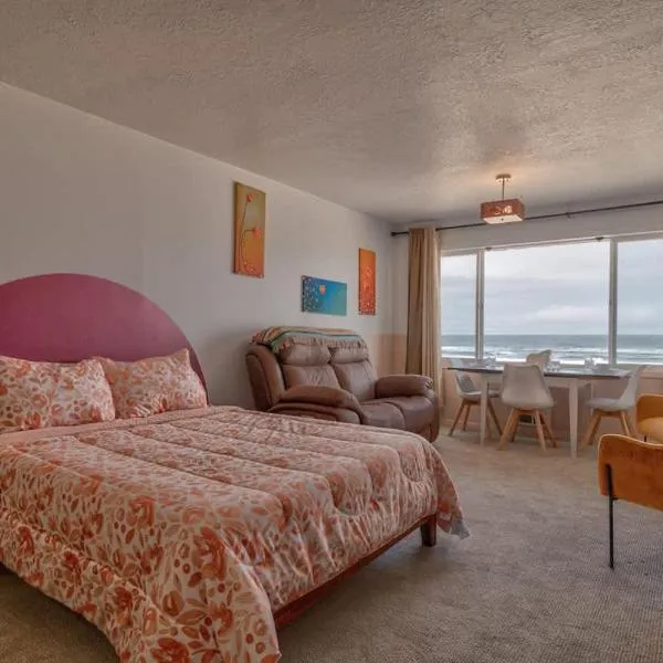 Sea Gypsy Rentals - Oceanfront Suite - Top Floor，位于林肯市的酒店