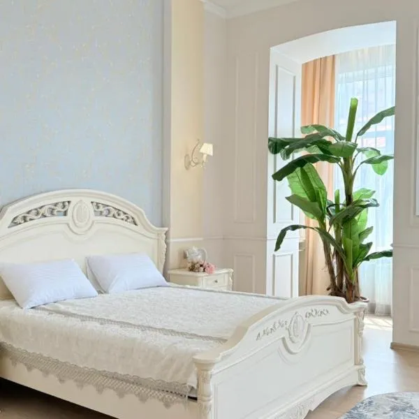 White Garden, hotel in Kharkiv