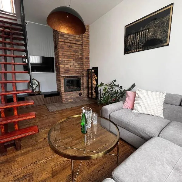 Apartament Kapitański, מלון בגדינייה
