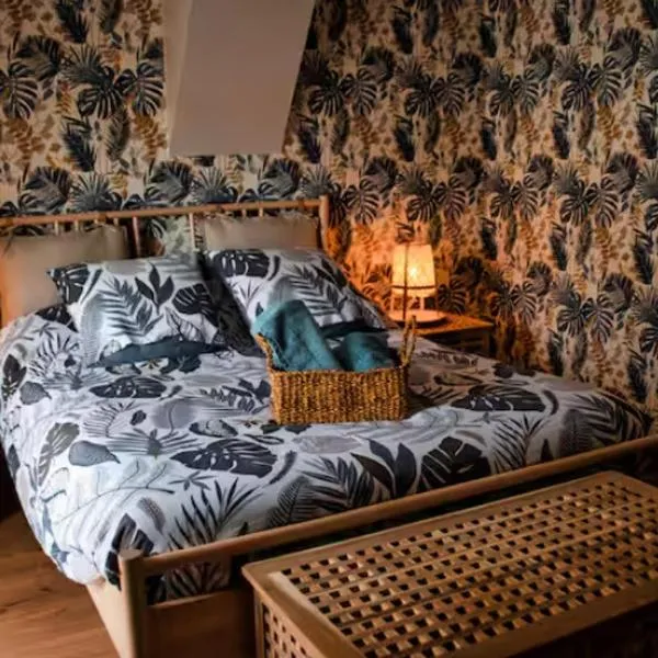 Maison rénové au cœur de Blaye, hotel in Blaye