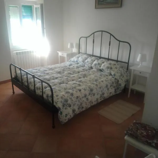 Agriturismo Ca' del Monte, hotel in Chiama