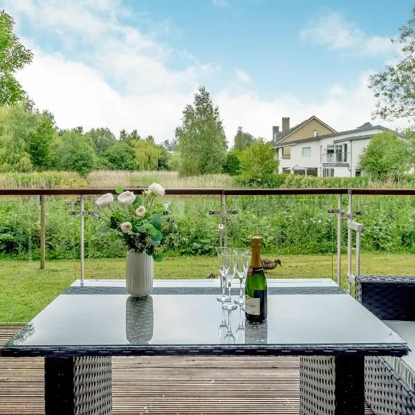 Plovers Nest At Lower Mill, hotel in Somerford Keynes