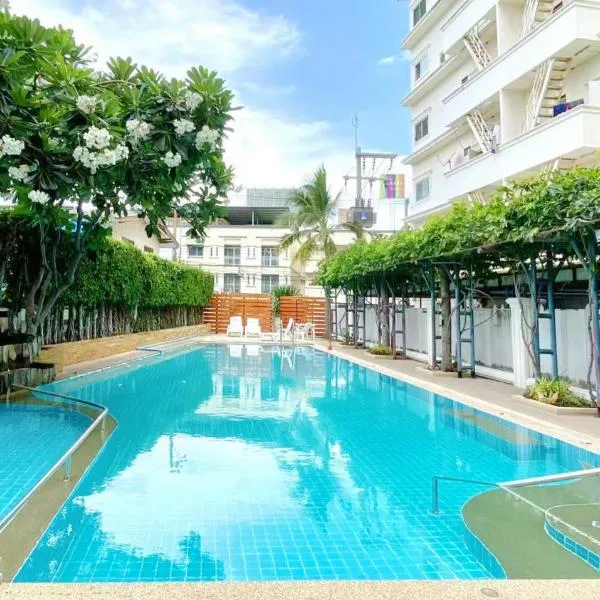 Baan Klang Condo Hotel Hua Hin, hotel v destinaci Hua Hin