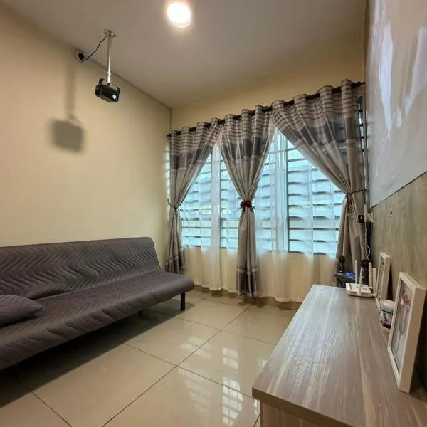 The Borneo Homestay Cyber City Apartment, hotel di Donggongon