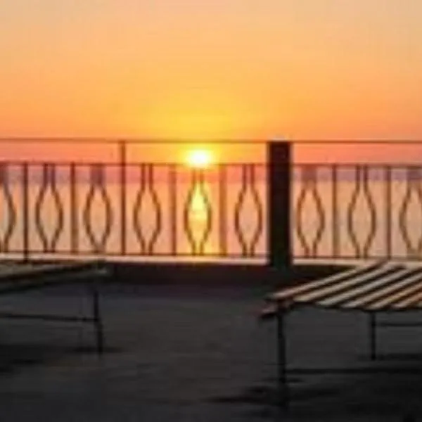 Terrazza Sul Mare, hotel en Gioiosa Marea