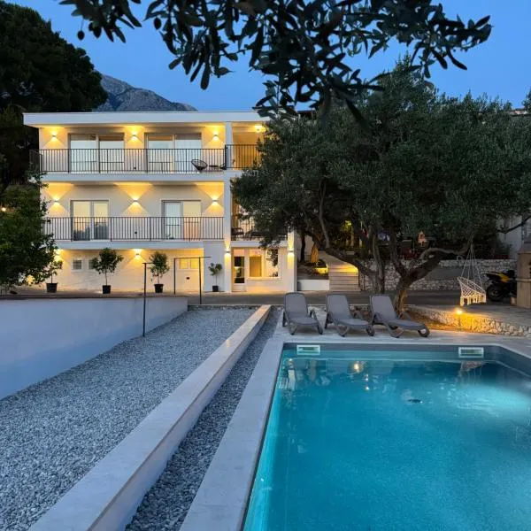 Artemis Poolhouse Apartments, hotel in Baška Voda