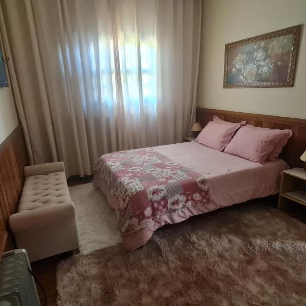 Casa Melmel aconchegante e espaçosa próxima ao centro comercial de Campos do jordão
