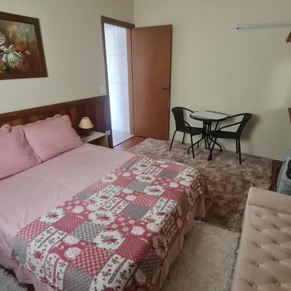 Casa Melmel aconchegante e espaçosa próxima ao centro comercial de Campos do jordão - Foto 4