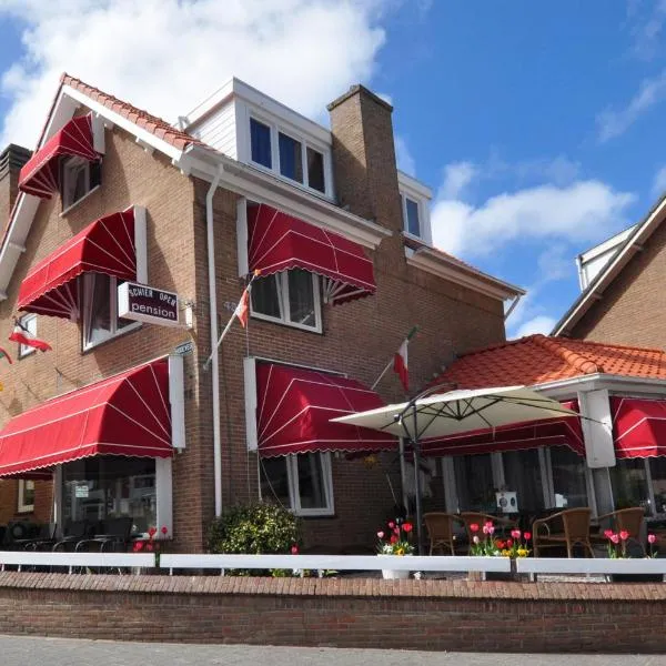 Pension Schier, hotel v destinaci Zandvoort