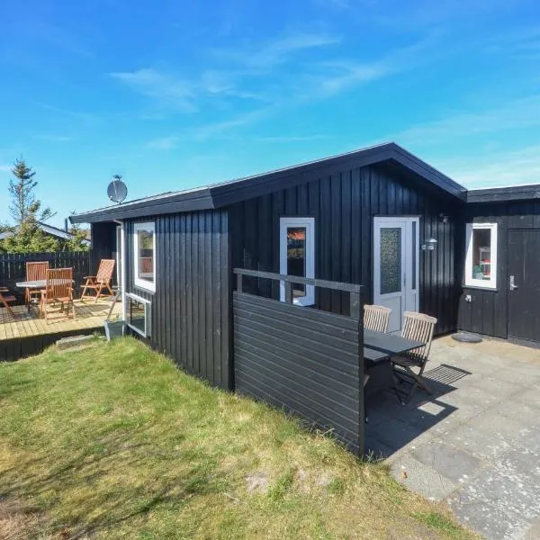 2 Bedroom Pet Friendly Home In Thisted, hotel in Thisted