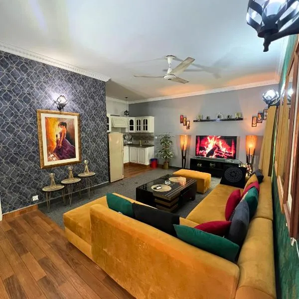 LUXURY family cottage, hotel in Islamabad