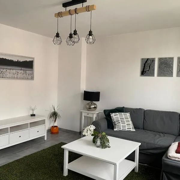 Confortable Appartement près de Metz pour 6 personnes, hotel in Devant-les-Ponts