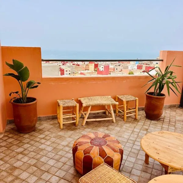 Tasga Guest House, hotel in Tamraght Oufella