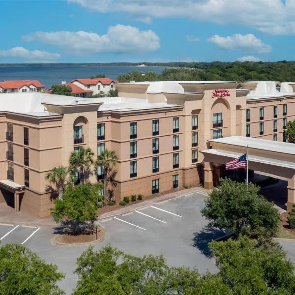 Hampton Inn & Suites Pensacola/Gulf Breeze, hotel v destinaci Gulf Breeze