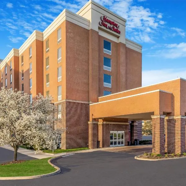 Hampton Inn & Suites Detroit/Airport Romulus, hotel v destinaci Romulus