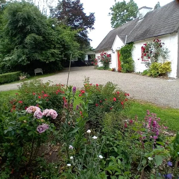 O'Neill's Self Catering Cottage- close to Cashel, hotel in Tipperary