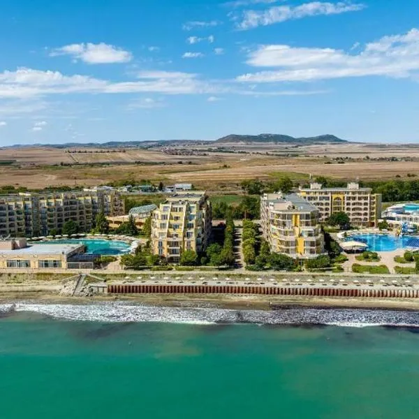 Midia Family Resort, hotel in Aheloy