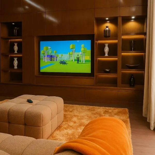 YODA Luxe Appartment, Yasmin-village, hotel in Ras al Khaimah