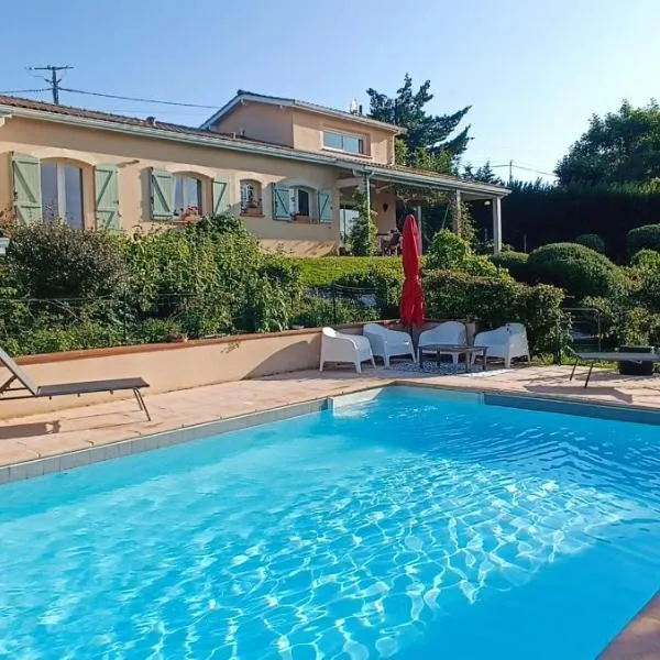 La Casa Del Sol - Chambres de Charme avec Piscine, hotel in Léojac