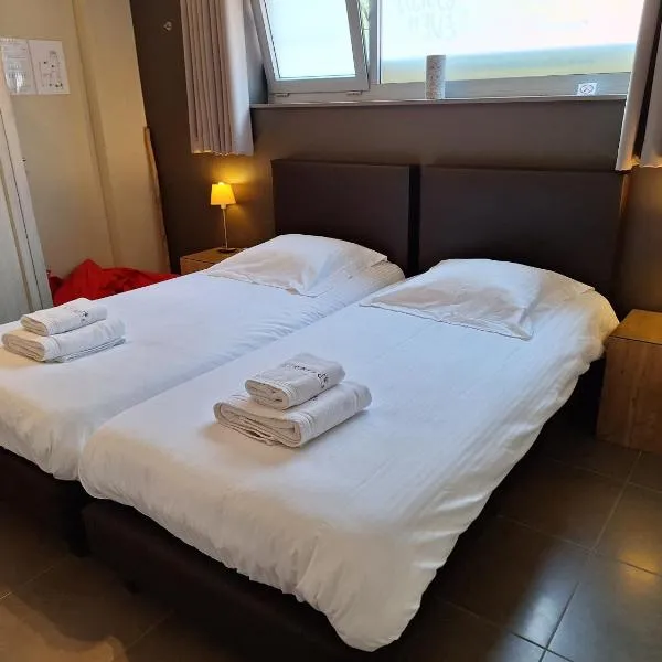 Au Paradis Guesthouse, hotel in Waregem