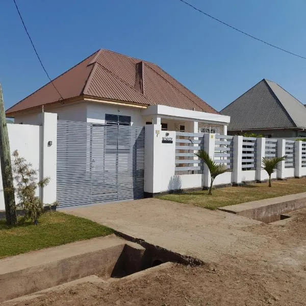 Beskydy Holiday Rentals, hotel v Mbeyi
