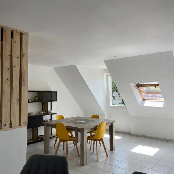 Petit loft, hotel en Pleyben
