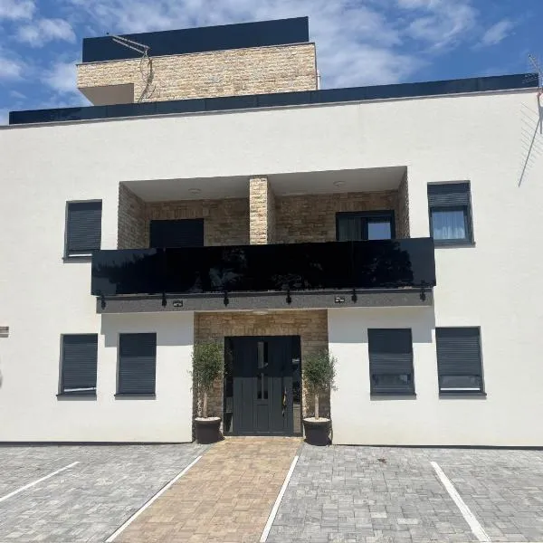 Villa Mare, hotel in Vir