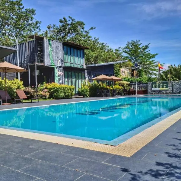 The Kabin, hotel in Jeram