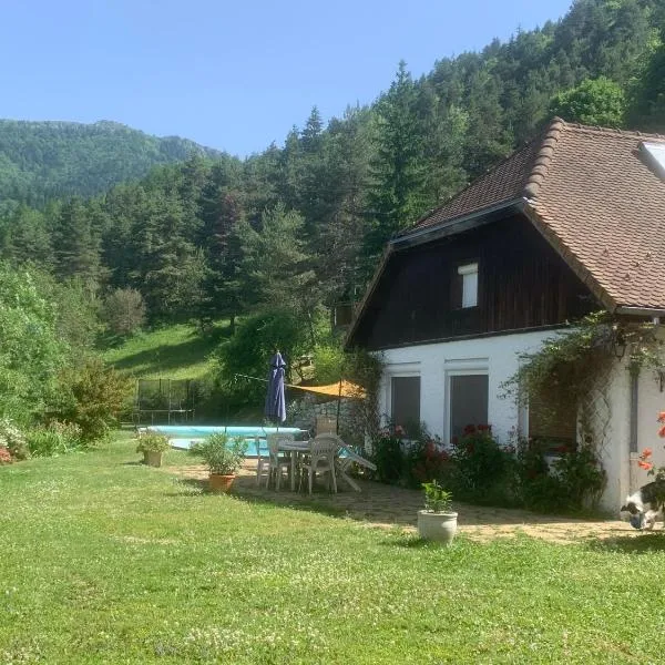 Un petit coin de Paradis, hotell sihtkohas Lalley