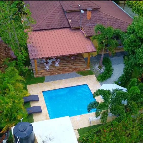 Villa Rosalía Jarabacoa con Piscina Climatizada, hotel v destinaci Jarabacoa