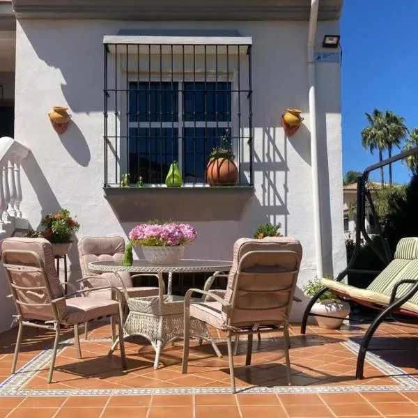 Villa Veleta, hotel in Alhaurín de la Torre