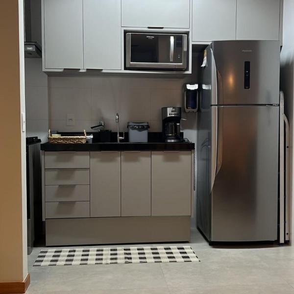 Apartamento moderno e bem localizado em Itapuã - Foto 5